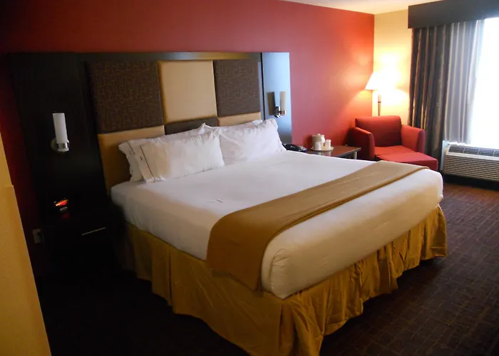 Holiday Inn Express Greensburg By Ihg